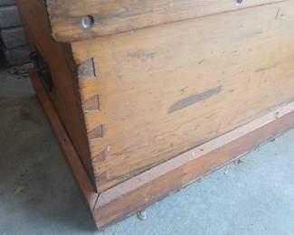 Picker's Sale