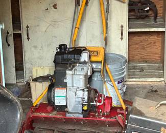 McClane front throw 20" lawnmower with catch basket