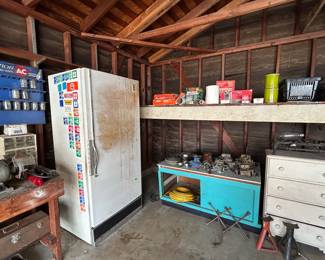 Working upright freezer with key