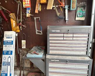 Craftsman tool chest with 2 sets of keys