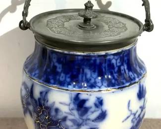 Wiltshaw  Robinson Flow Blue Catalpa Biscuit Jar