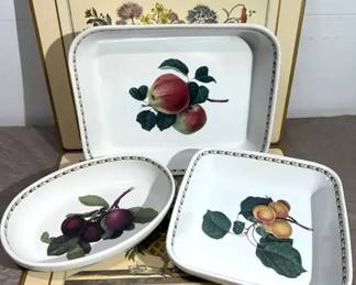 Queens Royal Horticultural Society Hookers Fruit collection Dishes