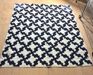 Blue And White Drunkards Path Design Quilt
