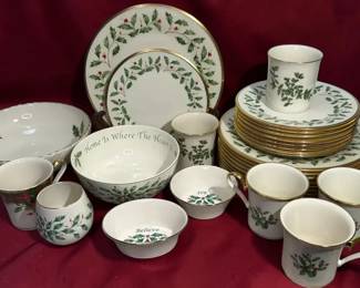 Lenox Holiday Dinnerware Collection