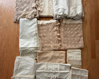 Lot 29: Vintage Bed Linens And Curtains