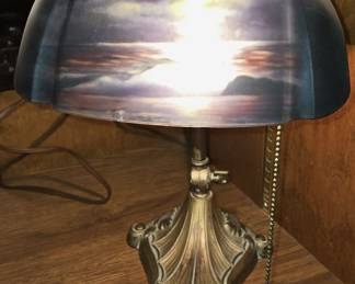 ANTIQUE REVERSE PAINTED PITTSBURG DESK LAMP