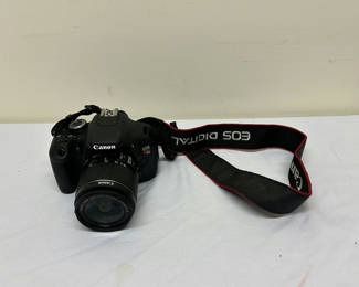Lot 35: Canon EOS Rebel T3i Camera