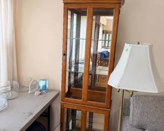 China/Display Cabinet