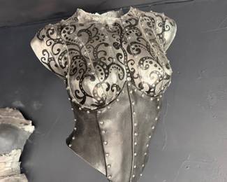breastplate