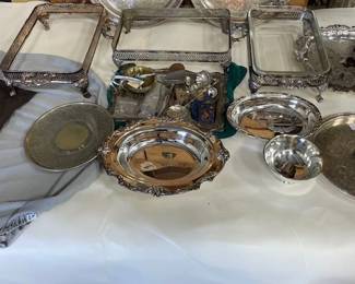 siverpalted serving plates