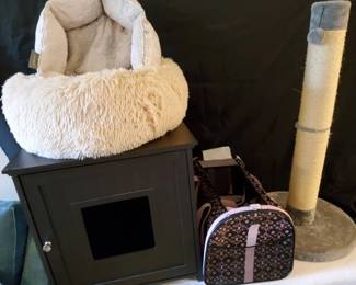 Cat Comfort Travel Essentials Set Beds, Litter Box House, Scratching Post Carrier