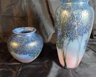 03 Peet Robison Signed 2007 Iridescent Sunset Landscape Art Glass Vases 2 Pc