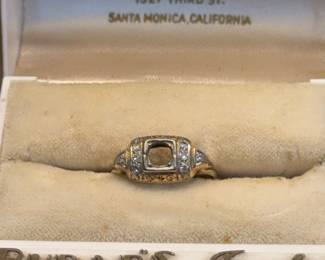 Beautiful art deco 14k gold ring 