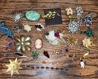 Vintage Jewelry 