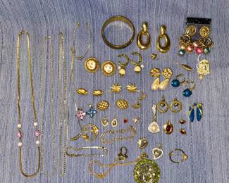 Vintage Costume Jewelry 