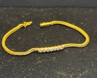 Beautiful 14k gold diamond bracelet 