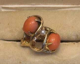 Beautiful 14k gold double opal and pearl ring 