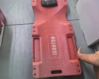 Mechanic creeper 20.00