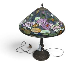 Tiffany Style lamp