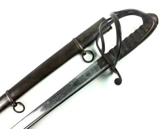 042 lot0728 US Post Civil War Model 1833 Militia City Troops Engraved Dragoon Saber 