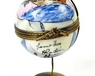 031 lot0731 La Gloriette Limoges France Antique Map Globe Ship Porcelain Trinket Box