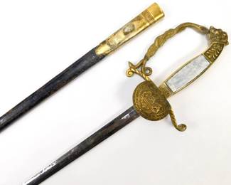 087 lot0370 German Germany Bavarian WW1 Antique Engraved Lion Head Court Sword w Sca