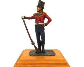 066 lot0087 Vintage Painted Large Toy Soldier Figurine Miniature British Wales Napol