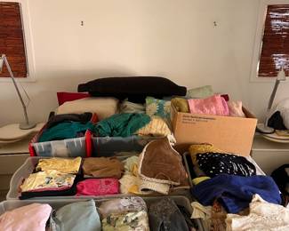 Vintage women’s clothing 