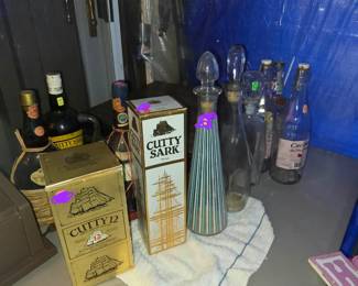Vintage Scotch never opened from 1970's Vintage Cutty 12yr(1970's) & 2 other Vintage Cuttys never opened