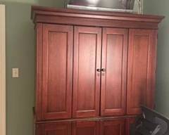 Large TV amorie 