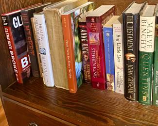 Assorted Hardcover & Paperback Books including Stephen King, John Grisham, Anne Rice