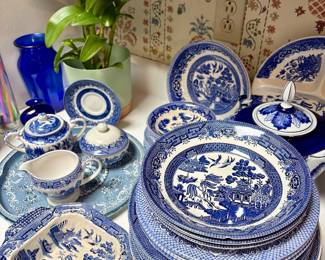 Blue Willow China & Dinnerware - Classic Blue & White Transferware
