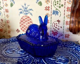 Cobalt Blue Glass Nesting Rabbit Bunny