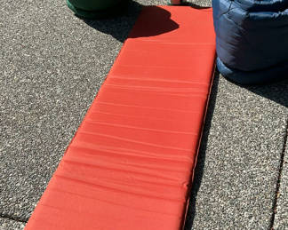 Lot 171: Sleeping Bags, Sleeping Pad, and Camping Lantern
