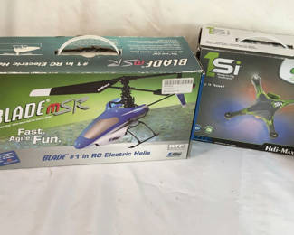 Lot 172: Blade mSR RC Helicopter and Heli-Max 1Si Quadcopter