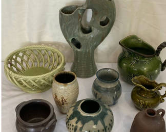 Lot 92: Fantastic collection of vintage pottery