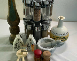 Lot 74: Spices