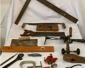 Lot 107: VintageTools