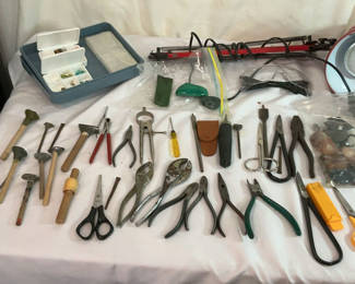 Lot 154: Lapidary Lot #5, Jewelry Making and Lapidary Tool Assortment