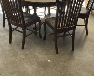 Lot 98: Antique Dining Table and 6 Chairs