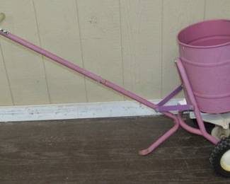 1960's - 1970's Lawn Seed Thrower