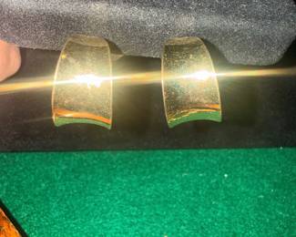 Trifari Clip On Earrings 