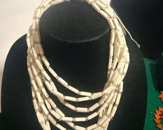 1950s Costume Necklace 
