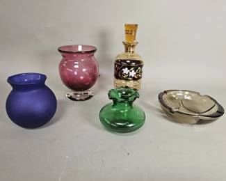 596h Group of vintage glass