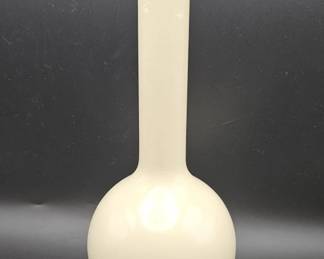 141 344h MCM Royal Haeger ivory ceramic onion bud vase