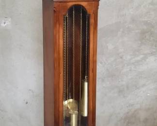 058 409 Kienzle German walnut grandfather clock with key