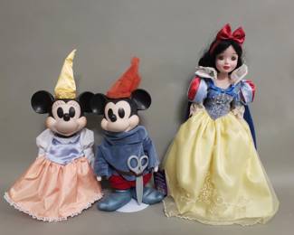 335 Porcelain Disney dolls
