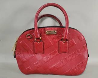 102 549 Burberry leather handbag