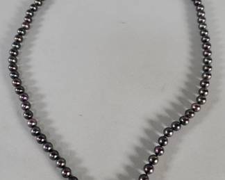 016 508 Peacock pearl and 14k gold necklace