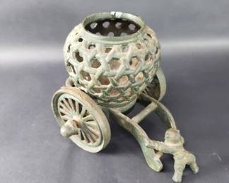 173 Vintage japanese cast iron vase and candle holder